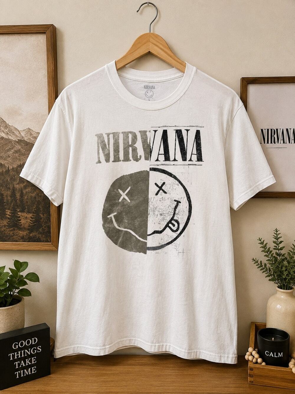 Nirvana Split Smiley Face Graphic T-Shirt White Distressed Grunge Size L